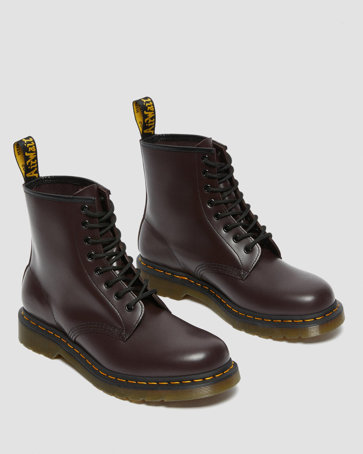 https://cdn.media.amplience.net/i/drmartens/27277626.83.jpg
