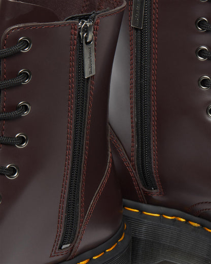 https://cdn.media.amplience.net/i/drmartens/27311626.82.jpg