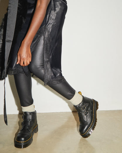 https://cdn.media.amplience.net/i/drmartens/27642001.81.jpg
